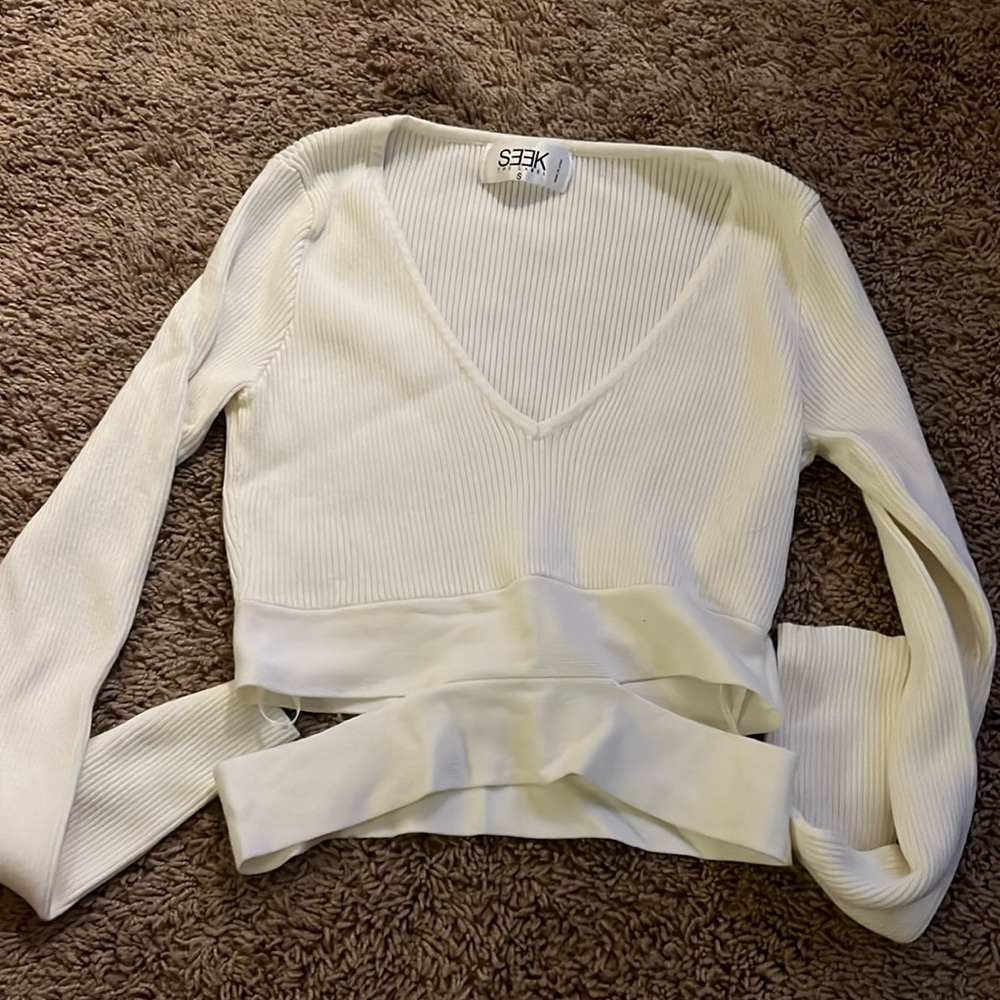 Seek The Label long white top